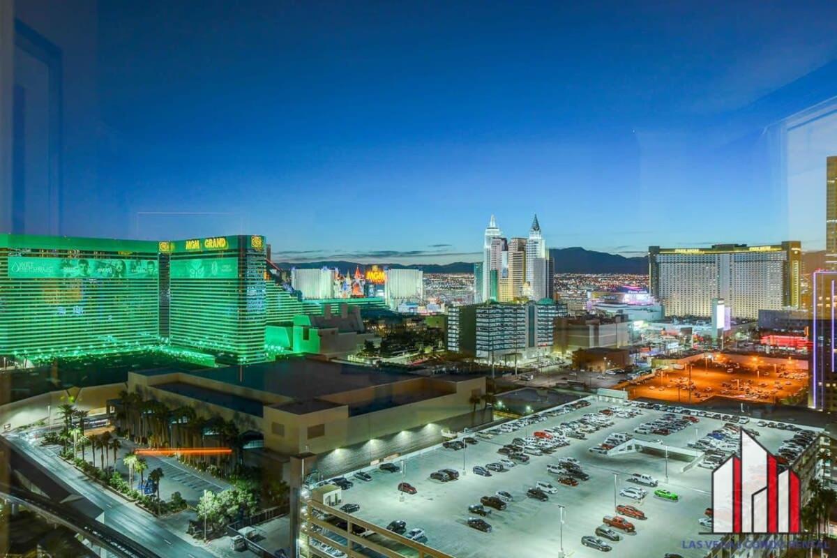 Mgm Signature-23-811 F1 Track & Strip View Studio Las Vegas Exterior foto
